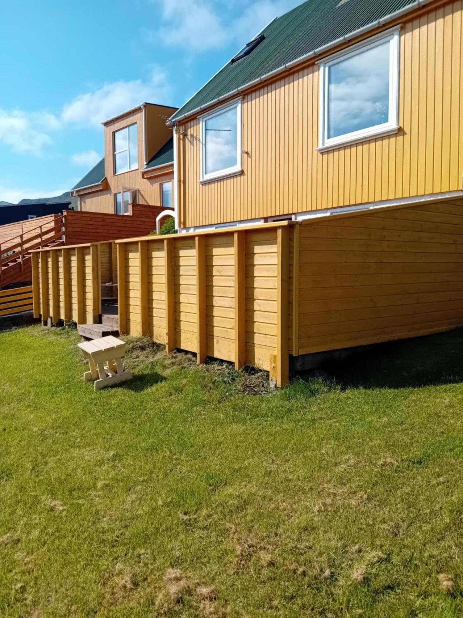 Det lille gule hus Villa Trongisvágur Eksteriør billede